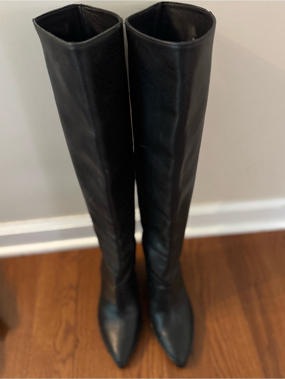 Tory Burch Black Knee-High Pointed-Toe Leather Heeled Boots
